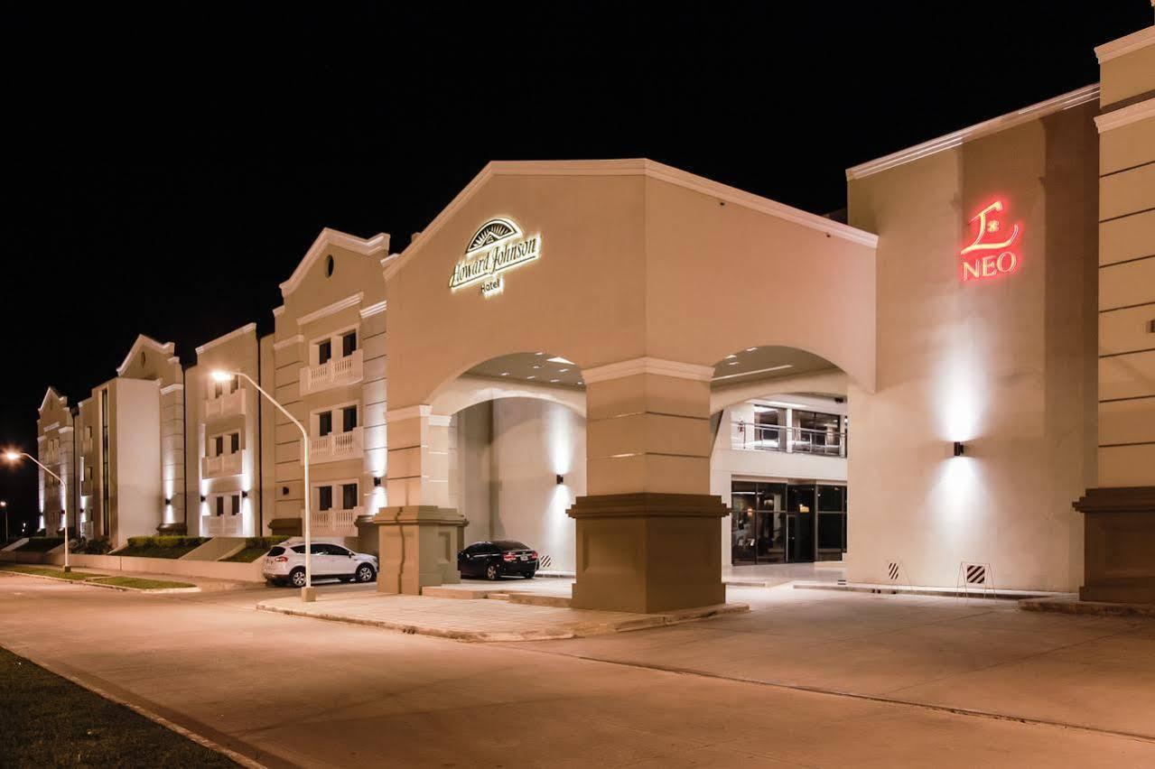 Howard Johnson Hotel & Casino Formosa Ngoại thất bức ảnh
